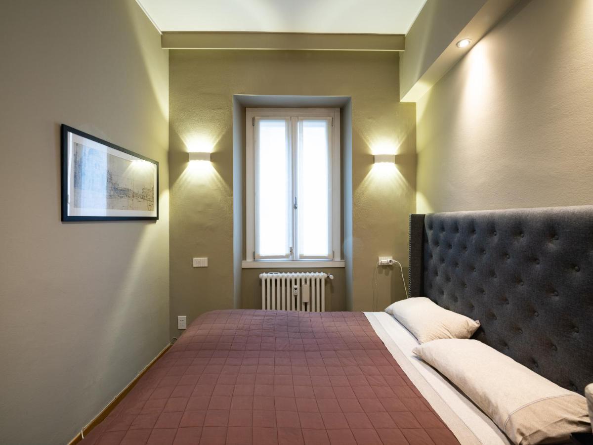 Elegante Stanza Nel Cuore Di Porta Venezia A Milano Bagian luar foto